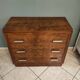 Commode art deco en noyer et ronce de noyer