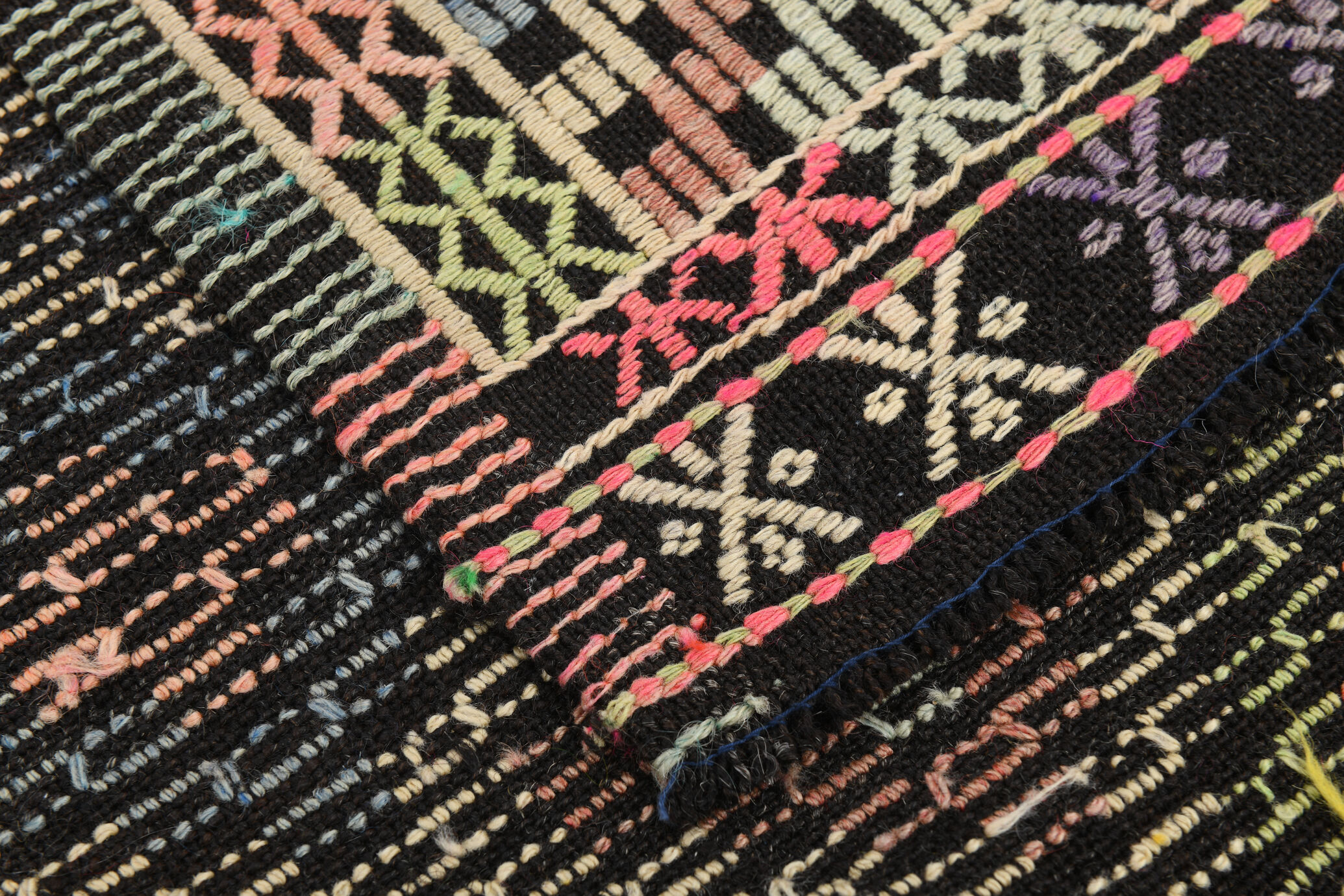 7x8 Handwoven Kilim Rug, 207x262Cm