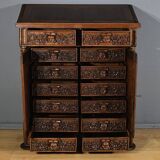 Oratory in solid walnut, Neo-Gothic Renaissance style – Late 19th century