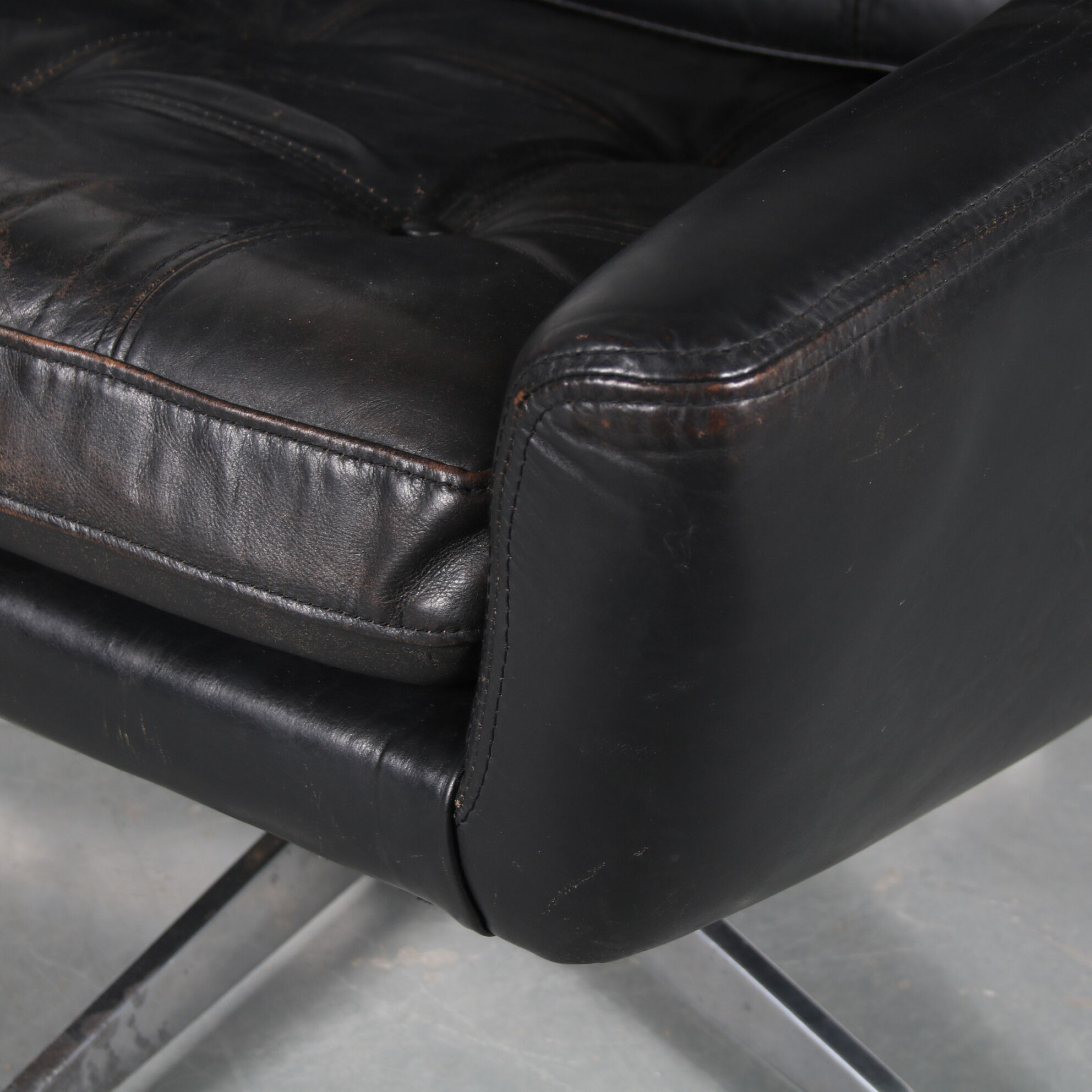 1960s Swivel chair by Artifort, Netherlands