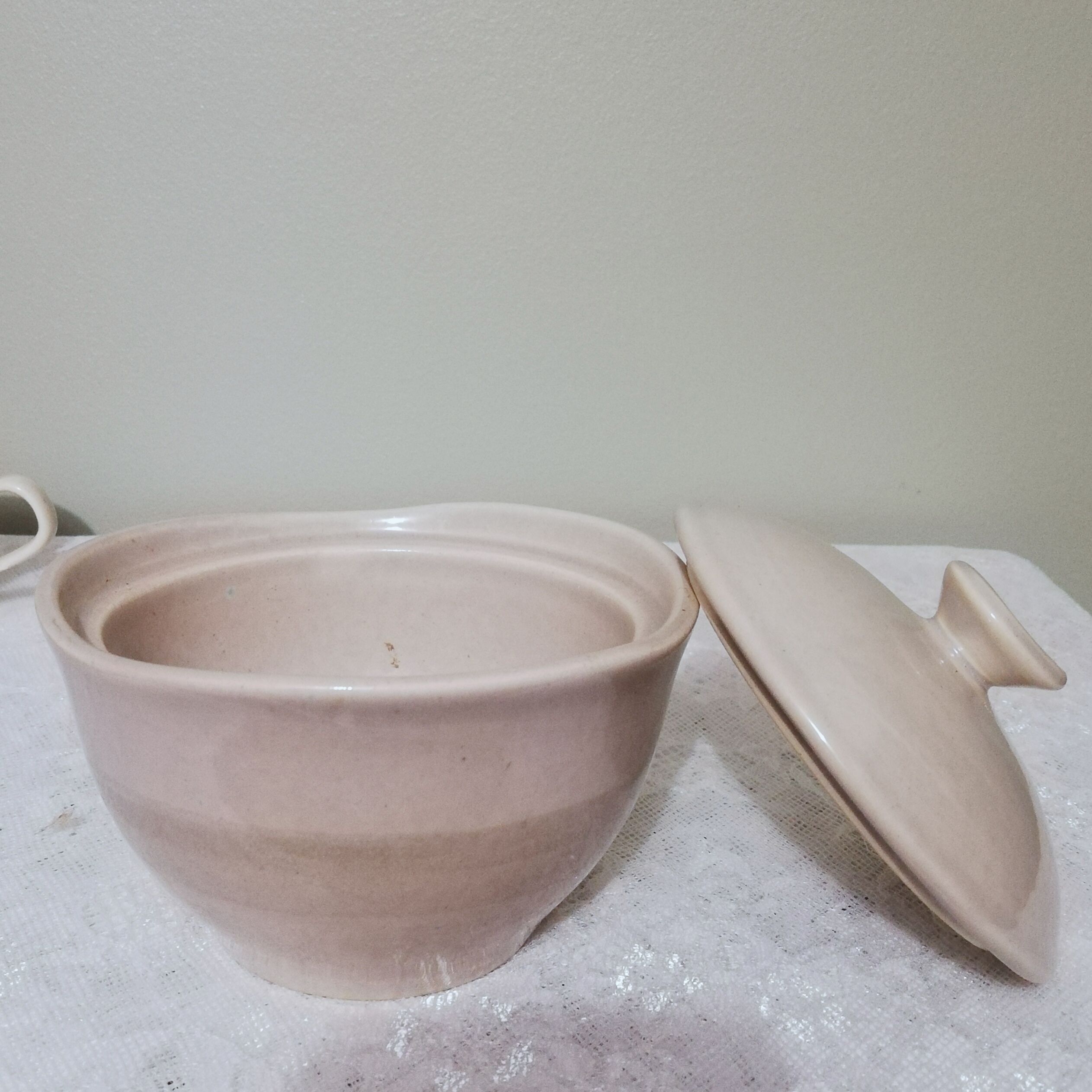 Coffee set 8 cups and sugar bowl from the earthenware factory of Pornic