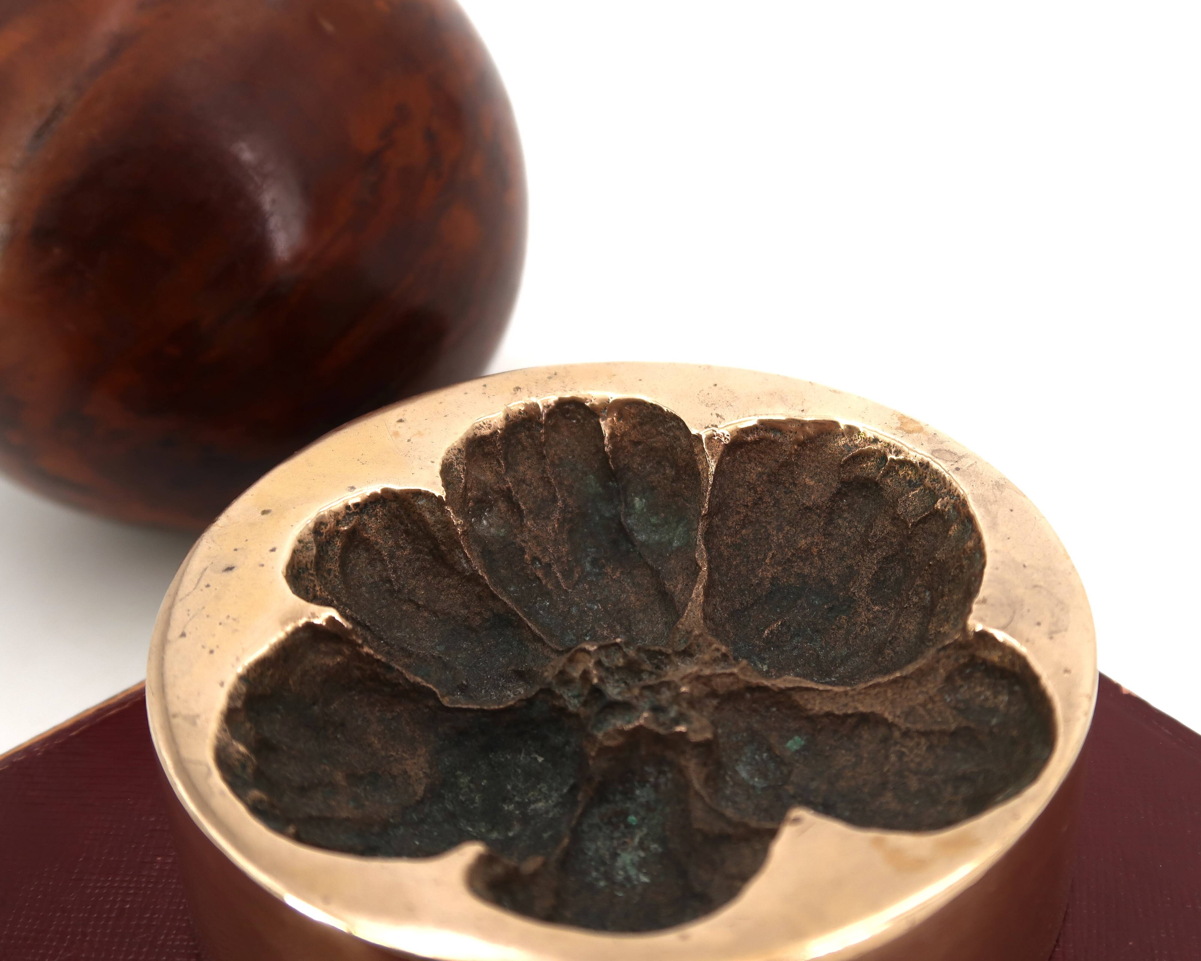 Bronze ashtray by Monique Gerber, flower imprint, 1970s