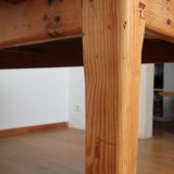 Light farmhouse table