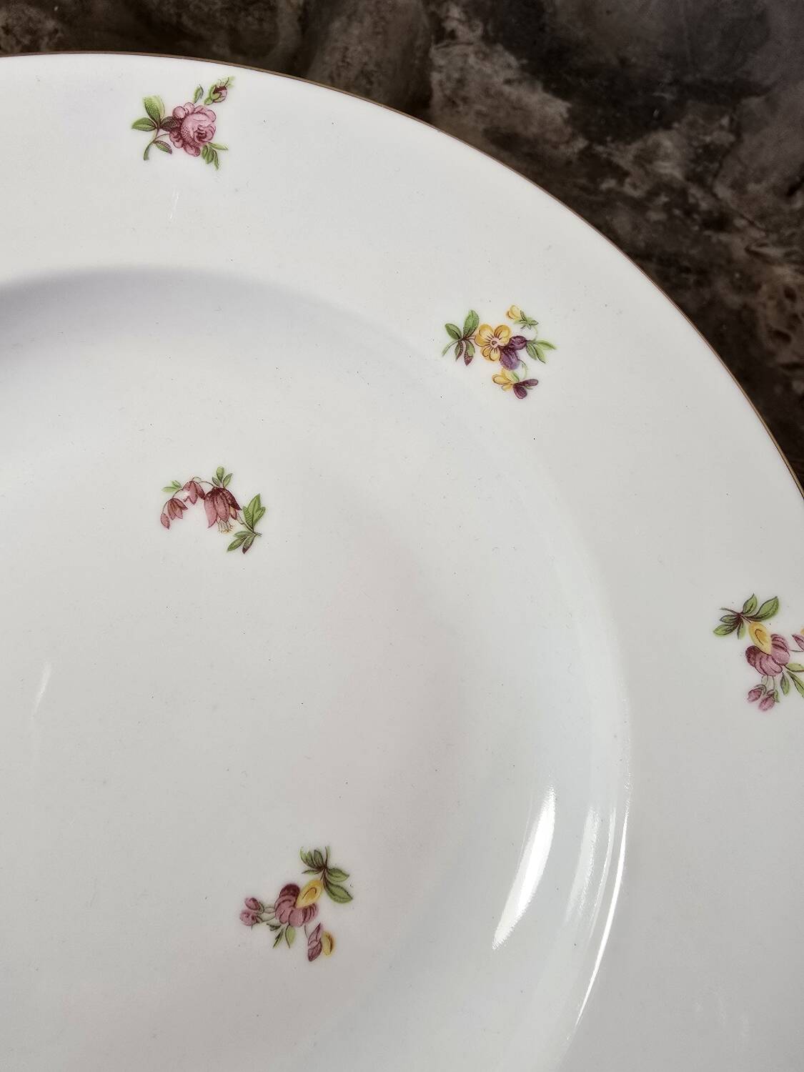 Set of Cérabel porcelain soup and dinner plates from Baudour