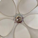 Vintage petal suspension