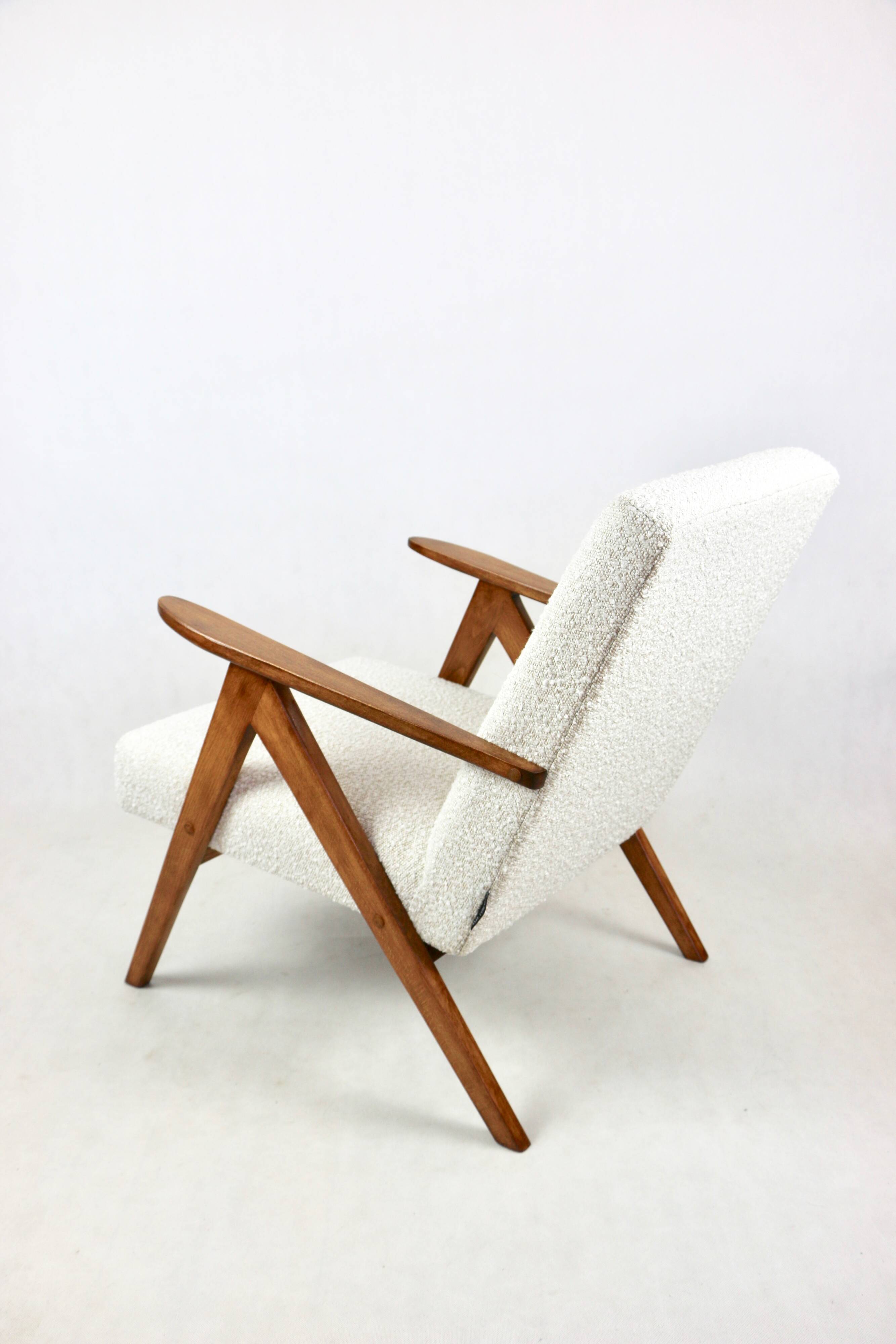 Vintage armchair B-310 VAR white structural boucle 1970s