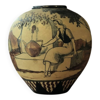 Stoneware vase from Ciboure