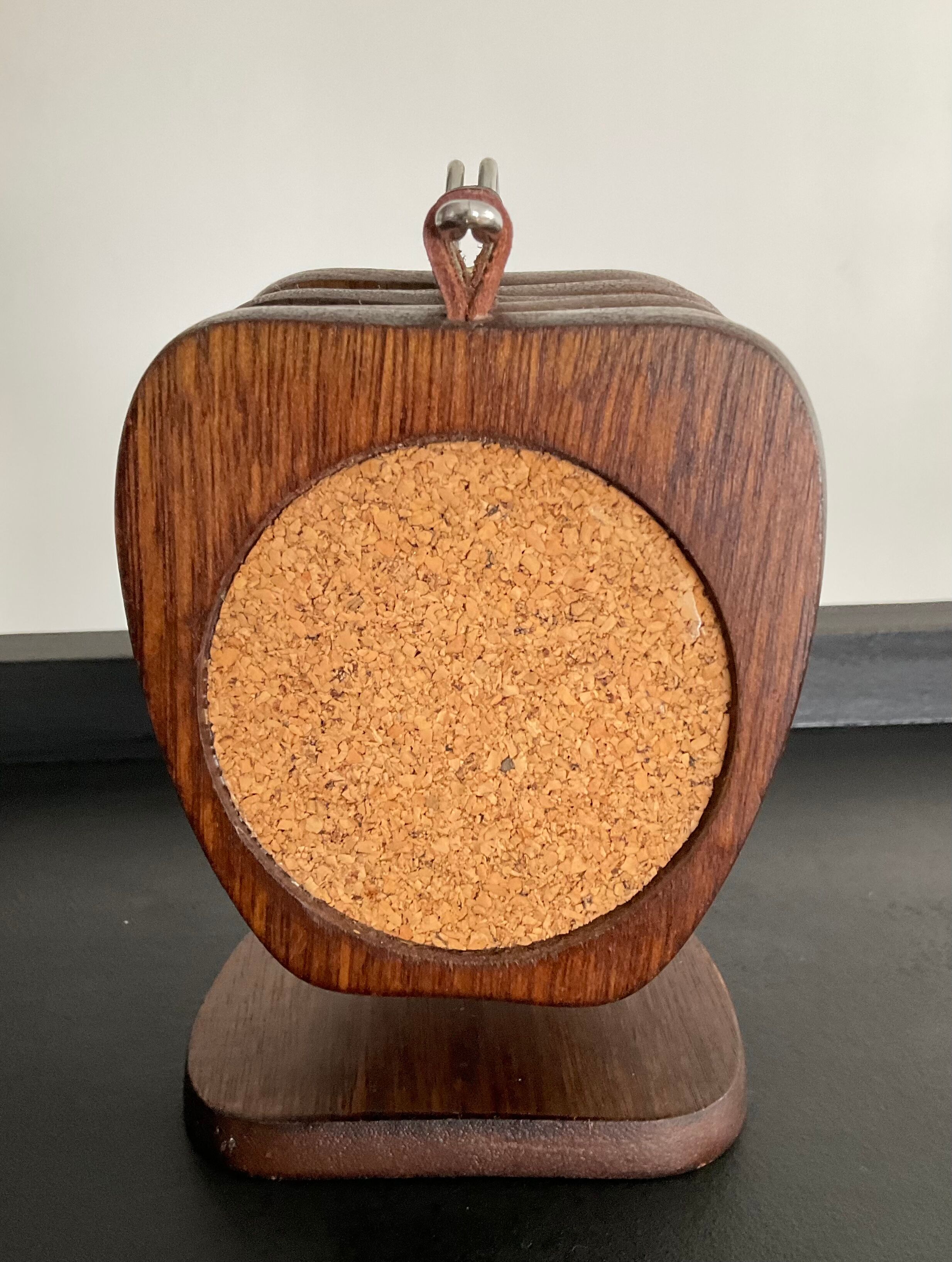 8 dessous De verre vintage en bois années 70 avec son support