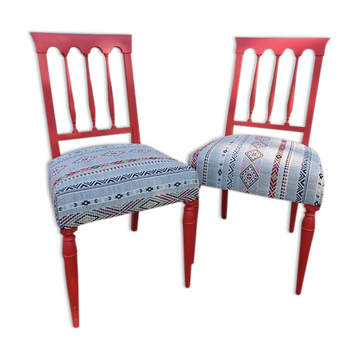 Set of 2 restored chairs from the "ethnic" collection.