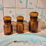 Amber pots