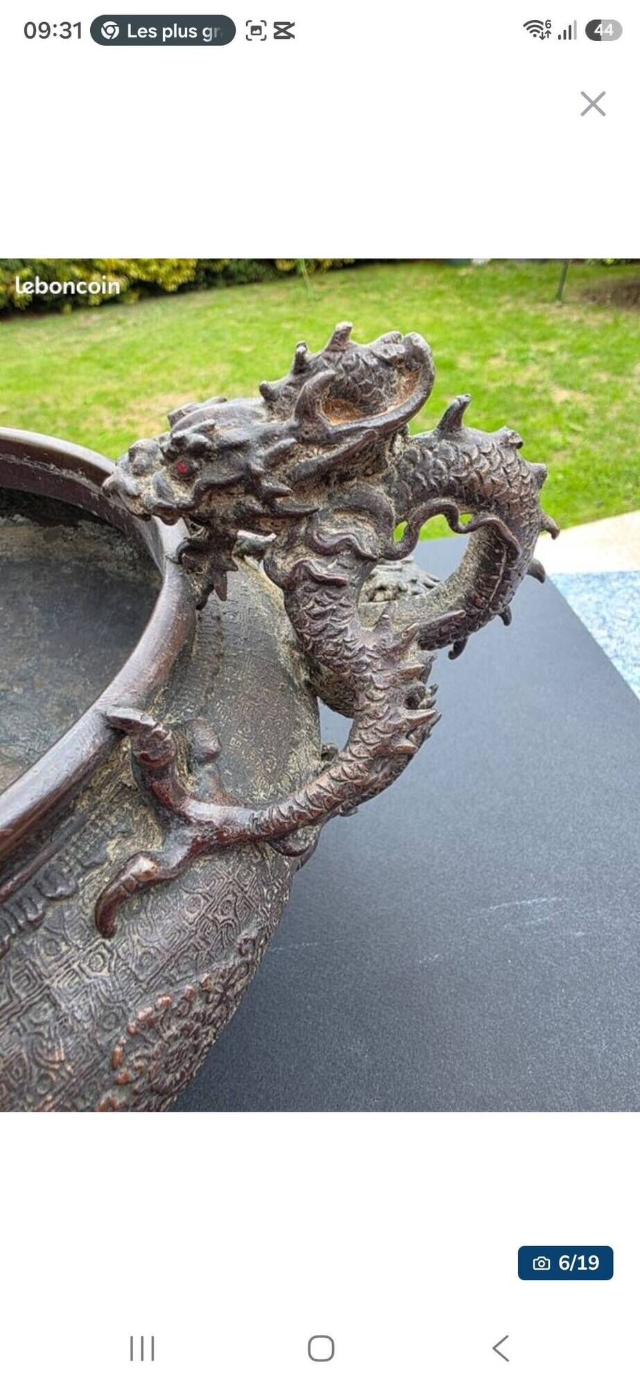 Dragon basin - large planter - in bronze, Meiji period