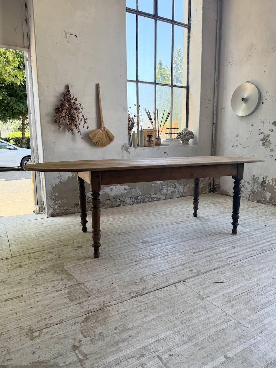 Oval farmhouse table 250cm pine