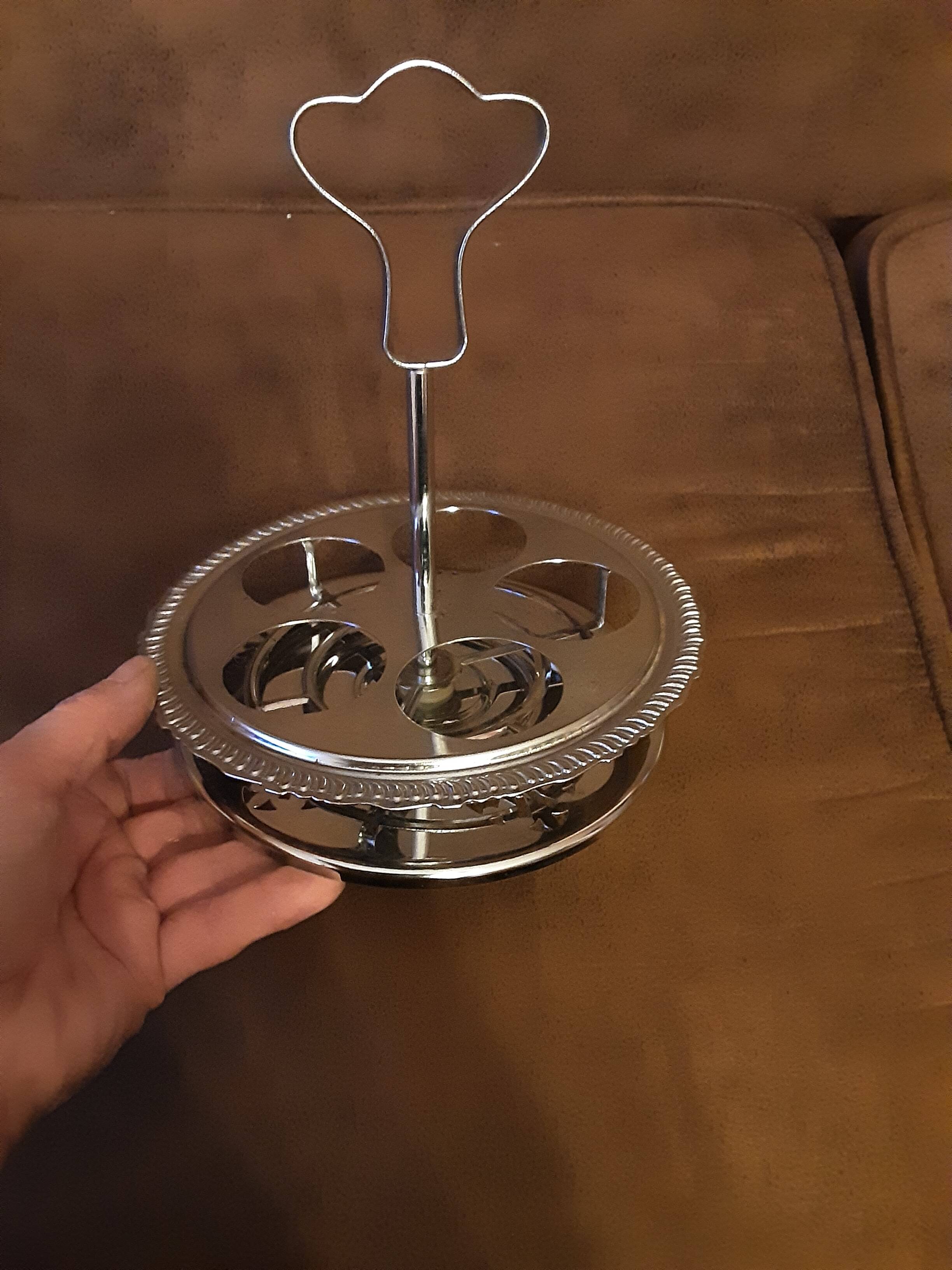 Metal plate for eggs