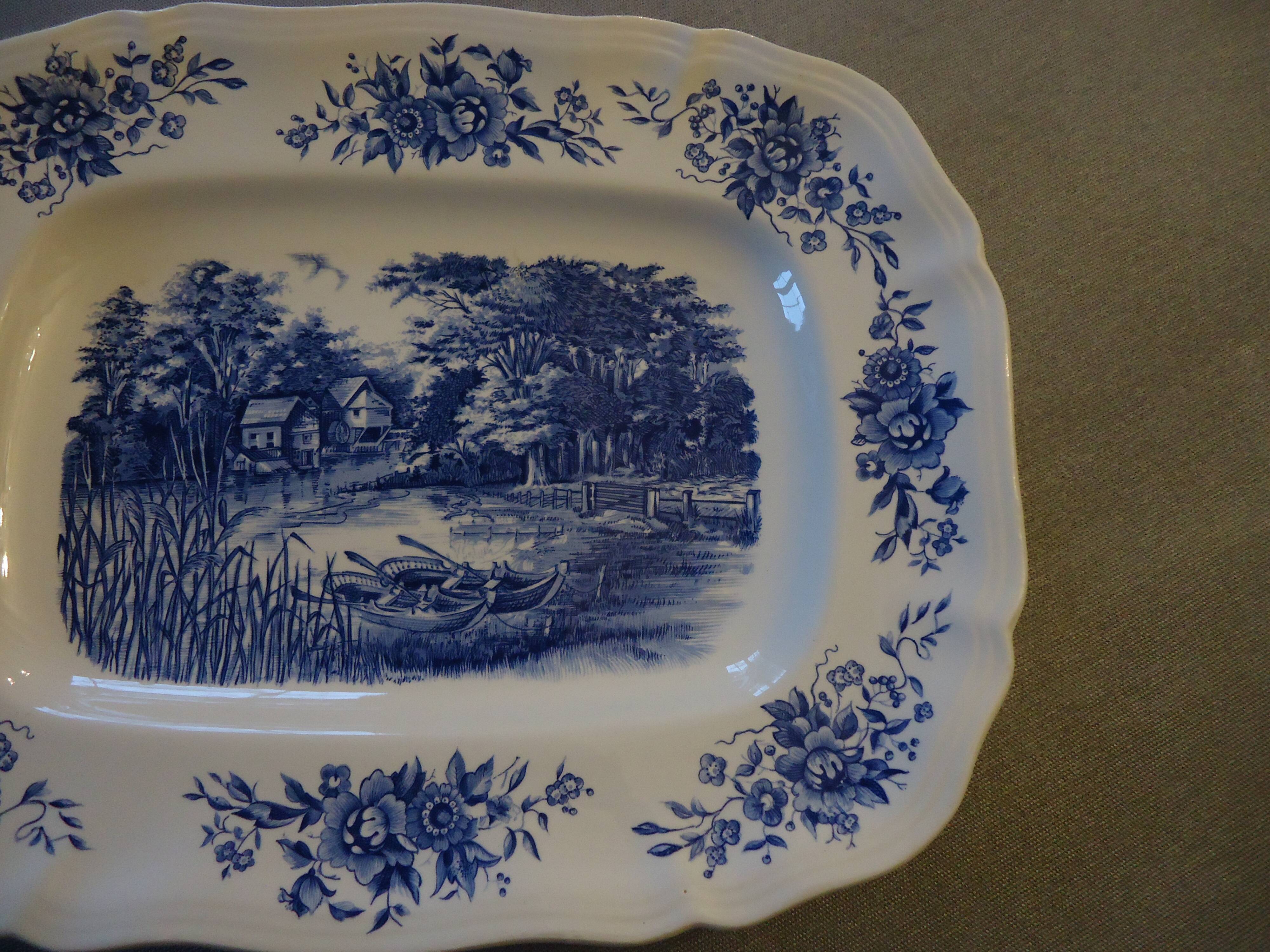 Sarreguemines serving dish “Romantic” model
