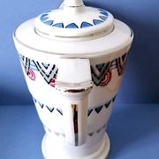 Théière en porcelaine de Limoges à décor géométrique