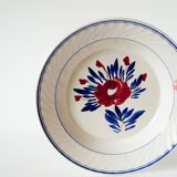 Gien pleated hollow dish, pink and blue flowers, 1950