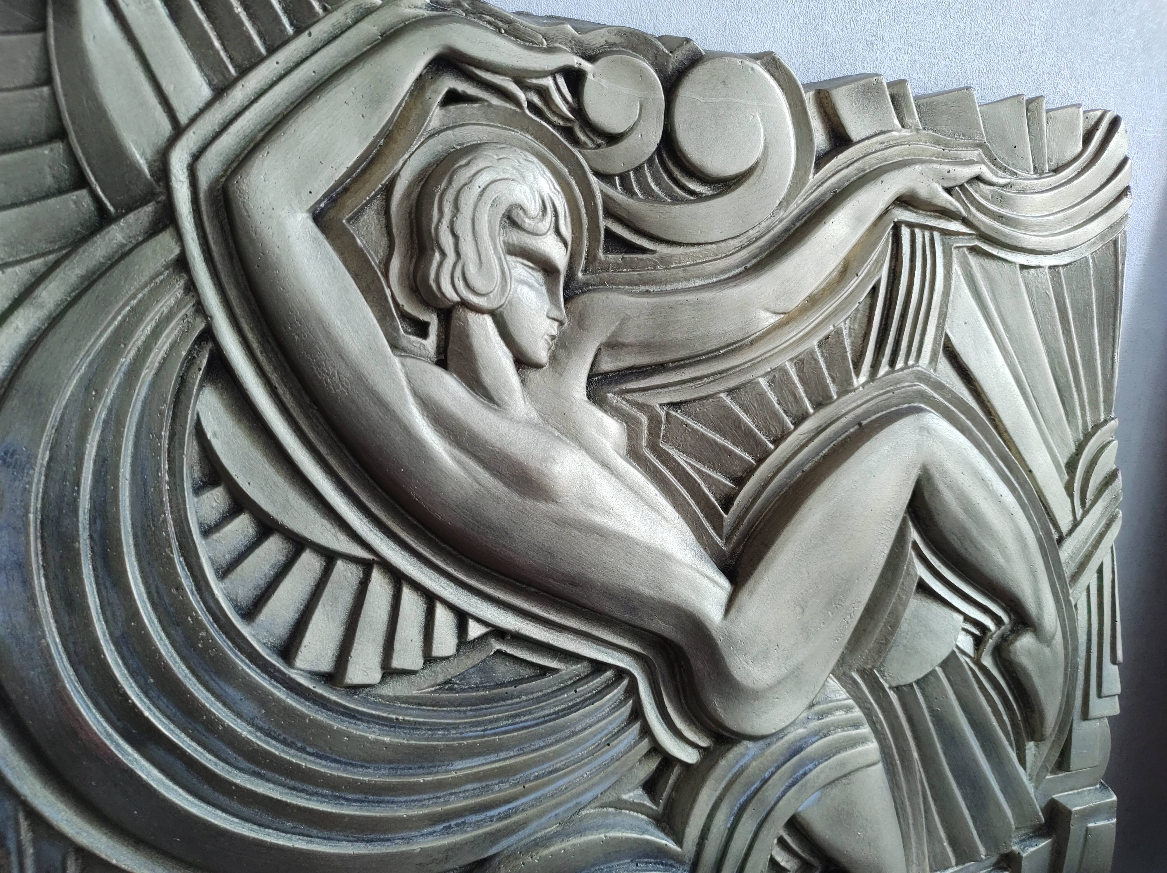 Bas-relief folies bergères