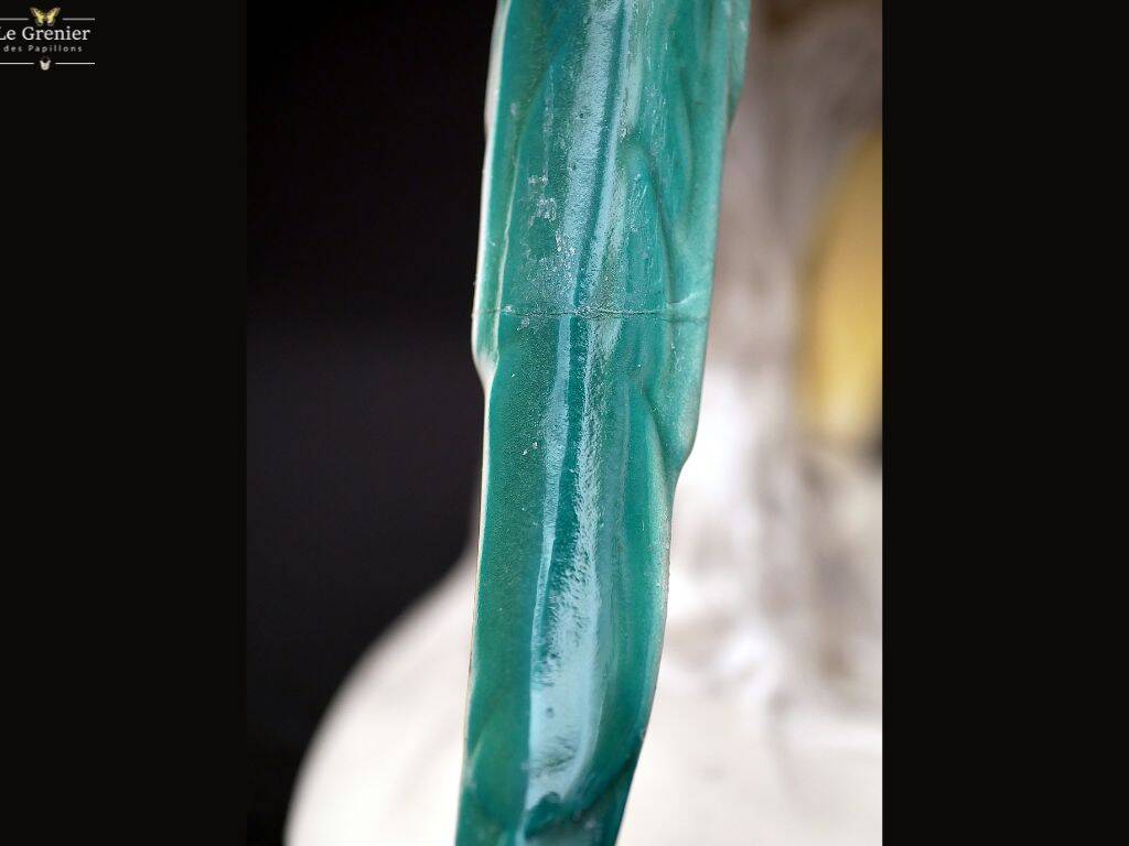 Figurine en faïence, une paire de perroquets en porcelaine allemande