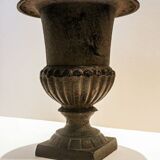 Medici cast iron vase