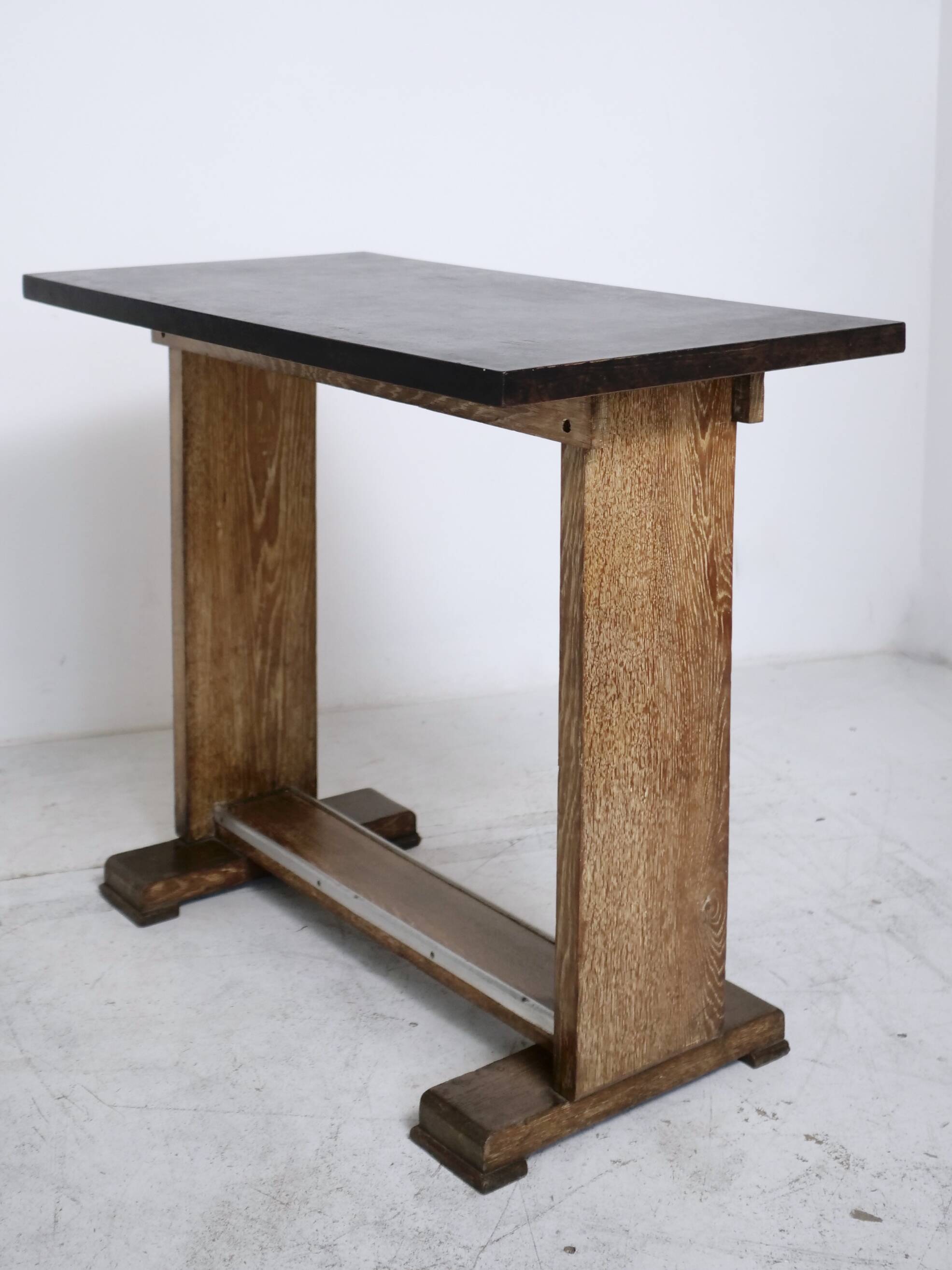 Art Deco modernist side table, 1930s