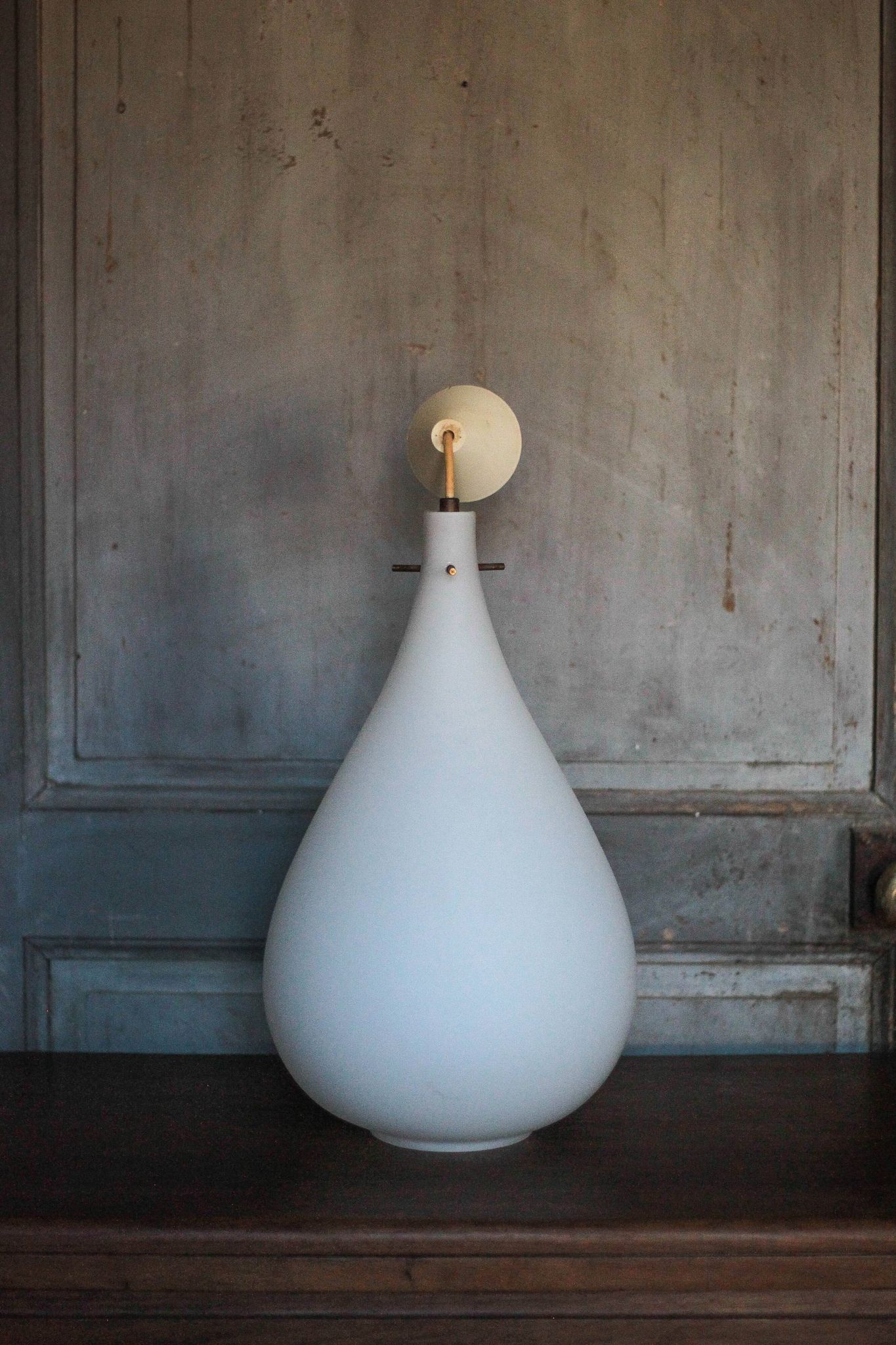 Suspension vintage, suspension goutte d'eau opaline blanche, Lustre opaline