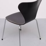 Vintage set 3107 butterfly chairs design Arne Jacobsen for Fritz Hansen