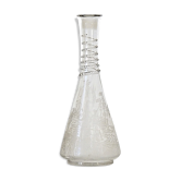 Bouteille spirale carafe ancienne en verre taillé et décoré