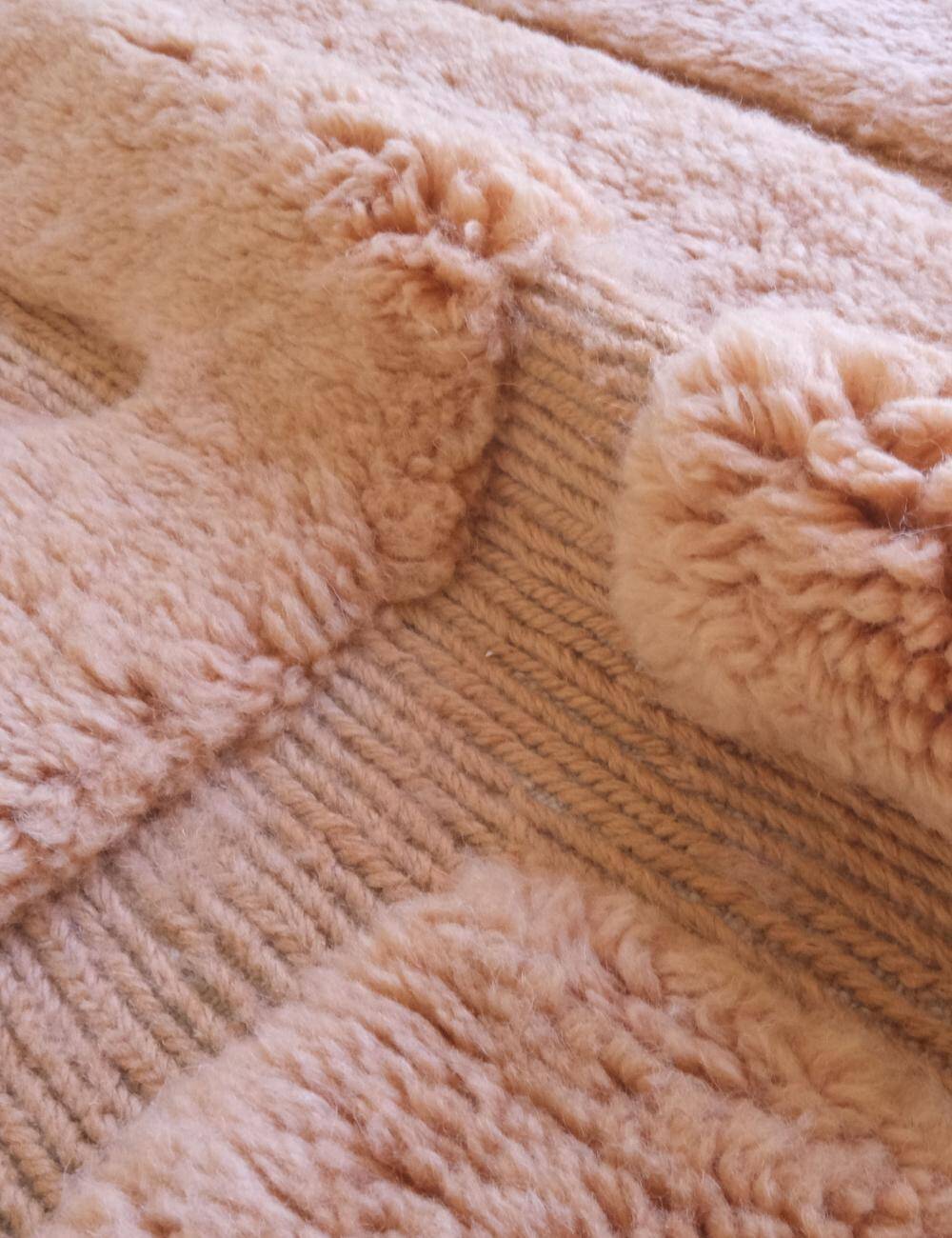 Luxurious Beni Mrirt Rug - 283 x 206 cm