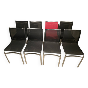 1 lot of 8 Big Frame Alias chairs