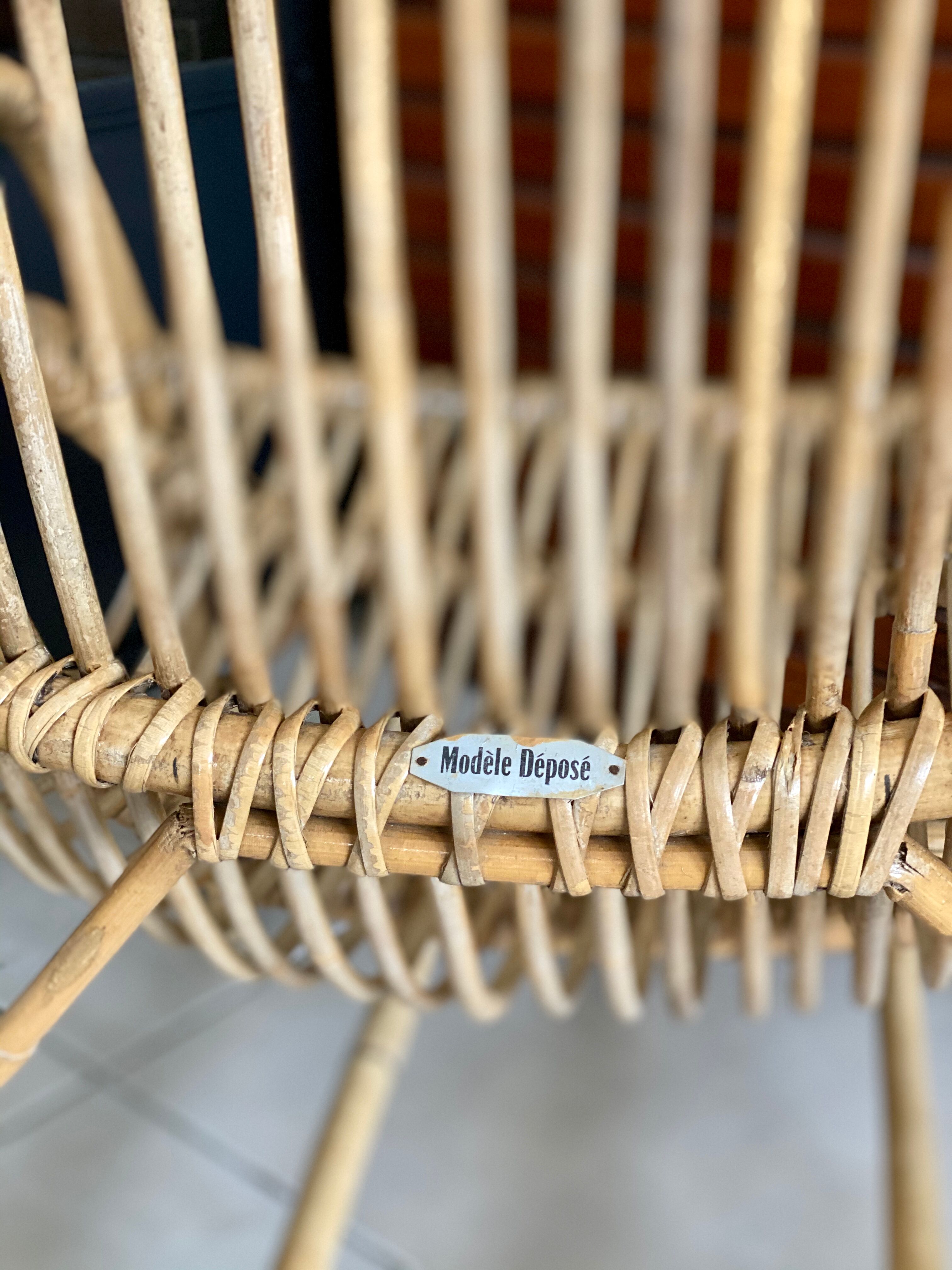 Fauteuil rotin corbeille vintage