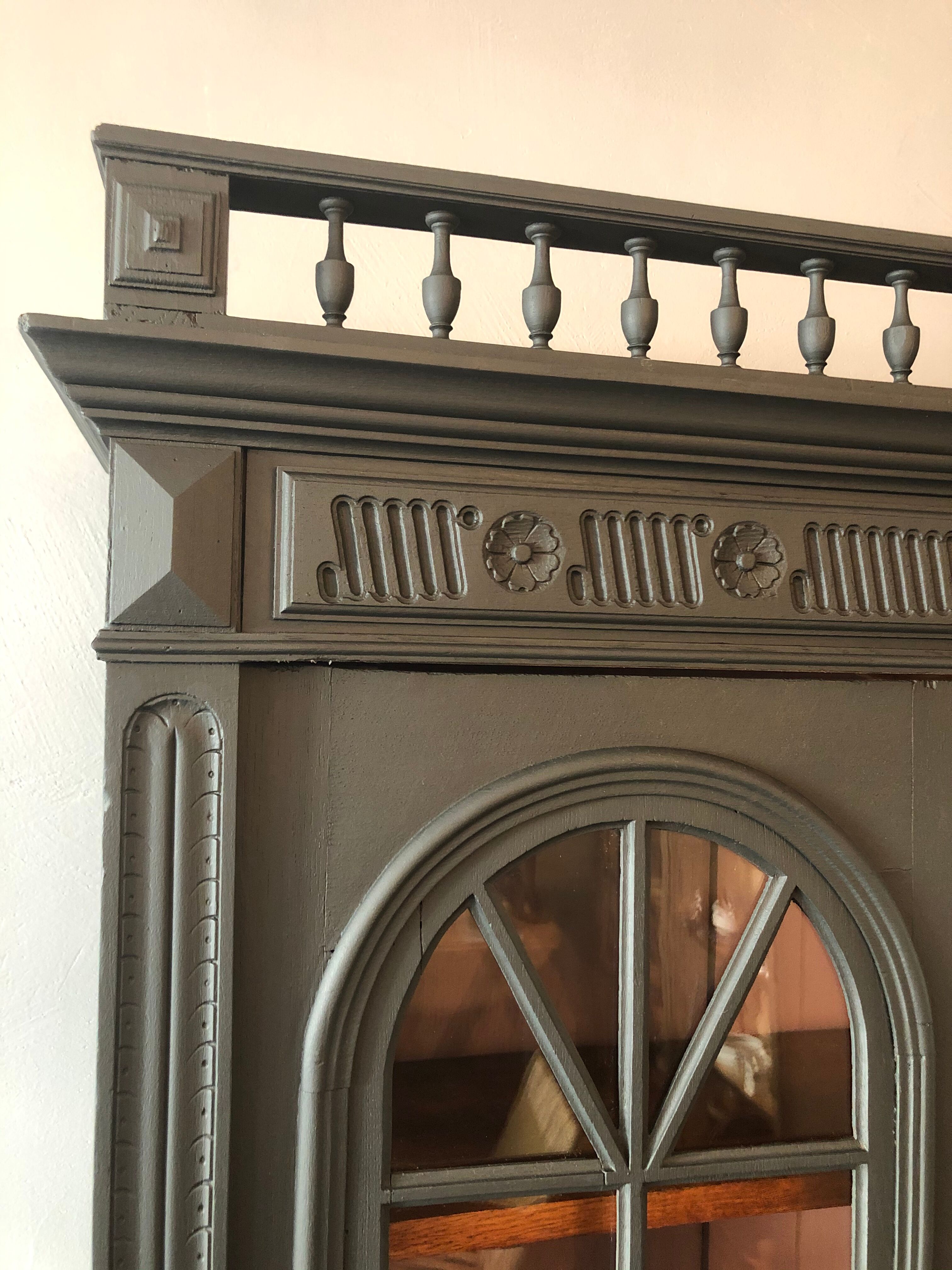 Glass-glazed arcades