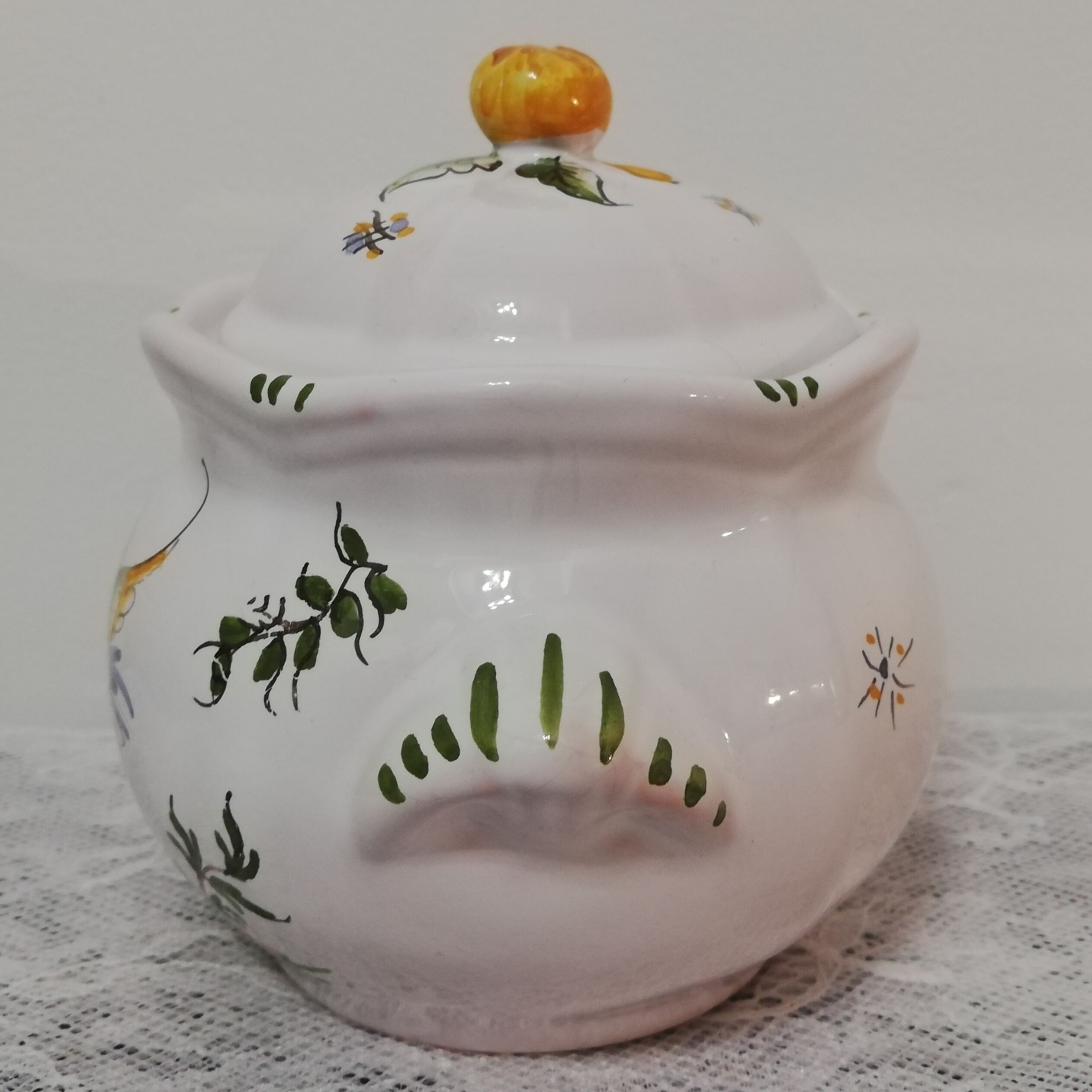 Sugar bowl or candy maker made of Moustiers earthenware