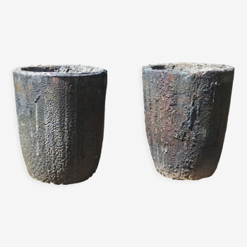 Pair of foundry crucibles