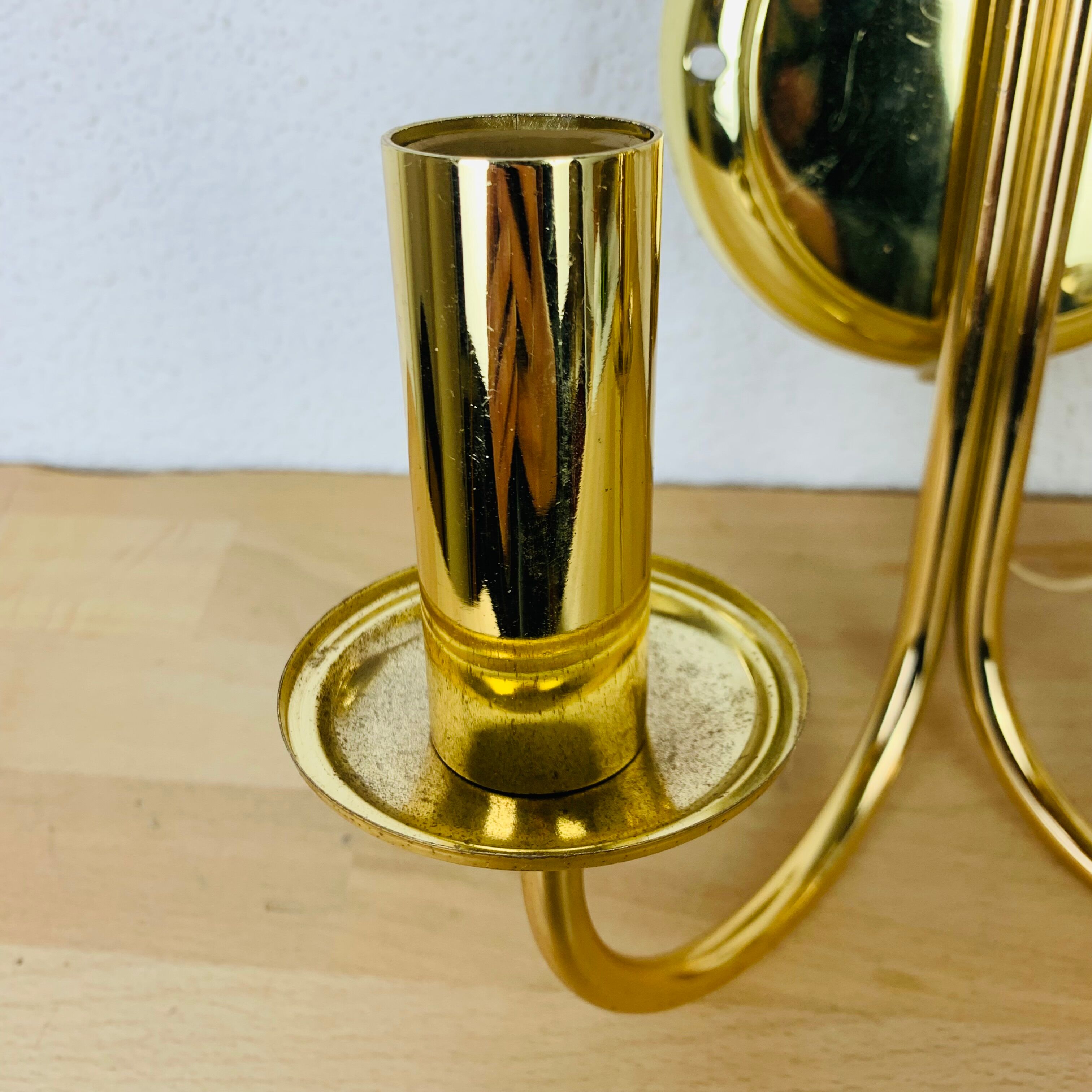 Pair of brass wall lamps Hollywood Regency Je Fassung