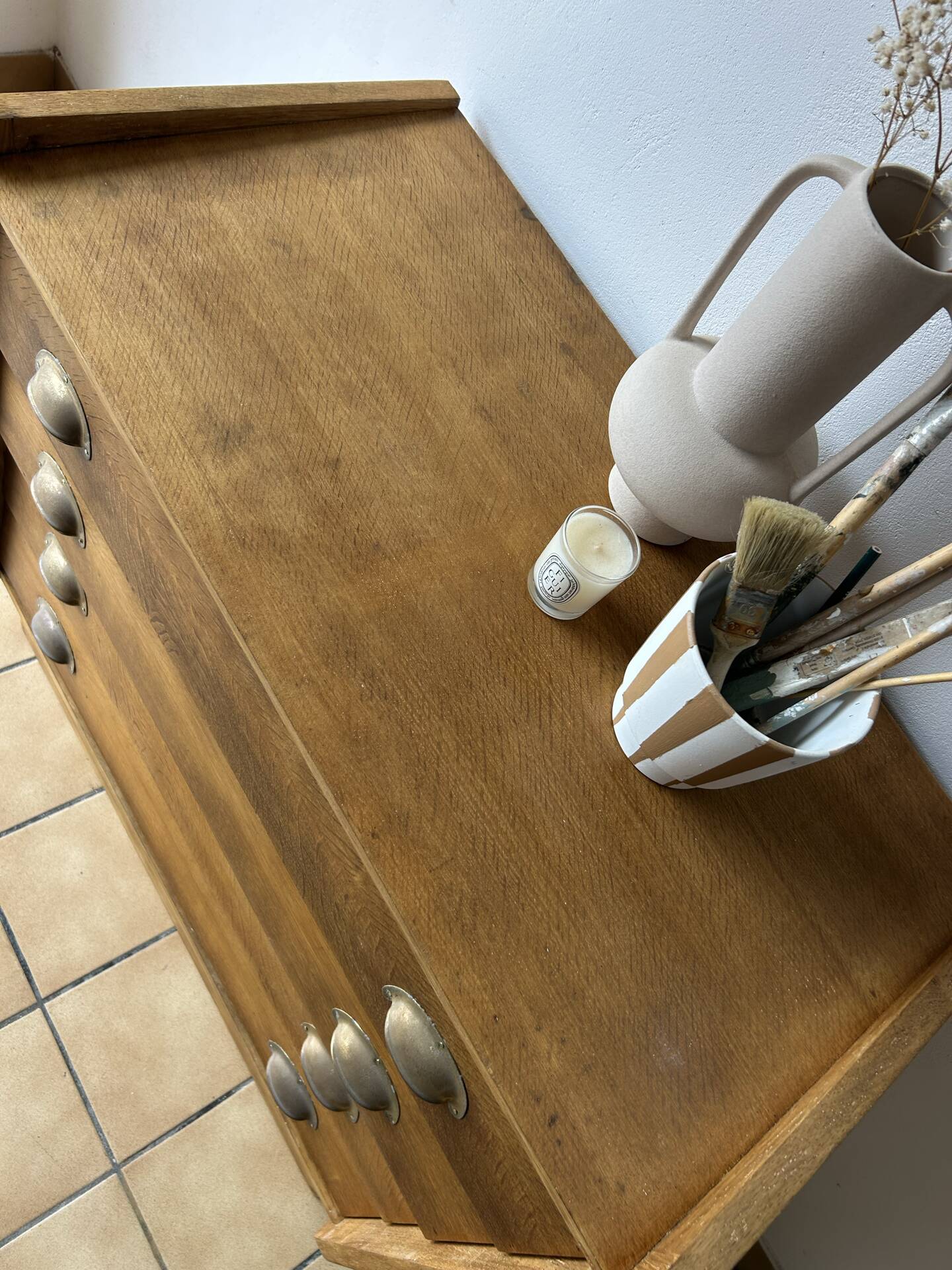 Vintage chest of drawers