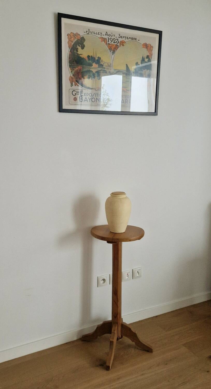 Solid pine wood pedestal table 1940s