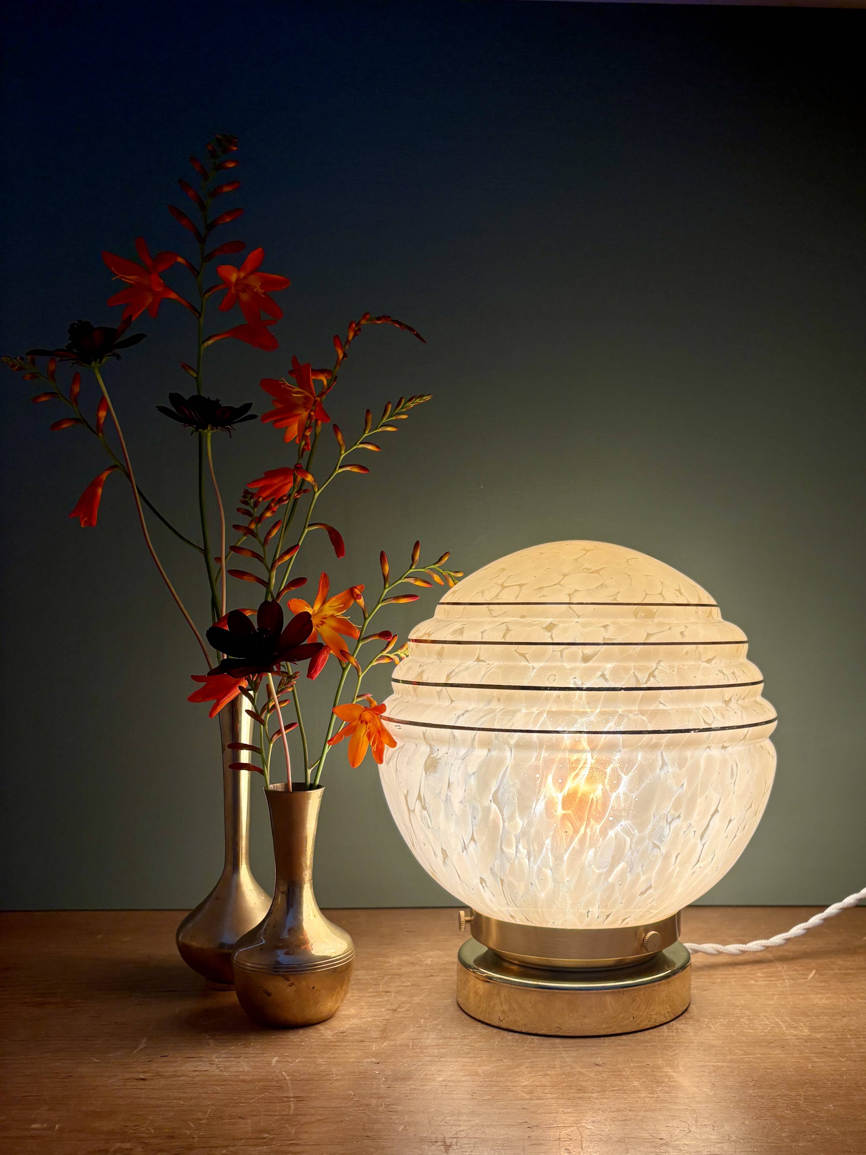 Vintage art deco globe table lamp in yellow and gold Clichy glass