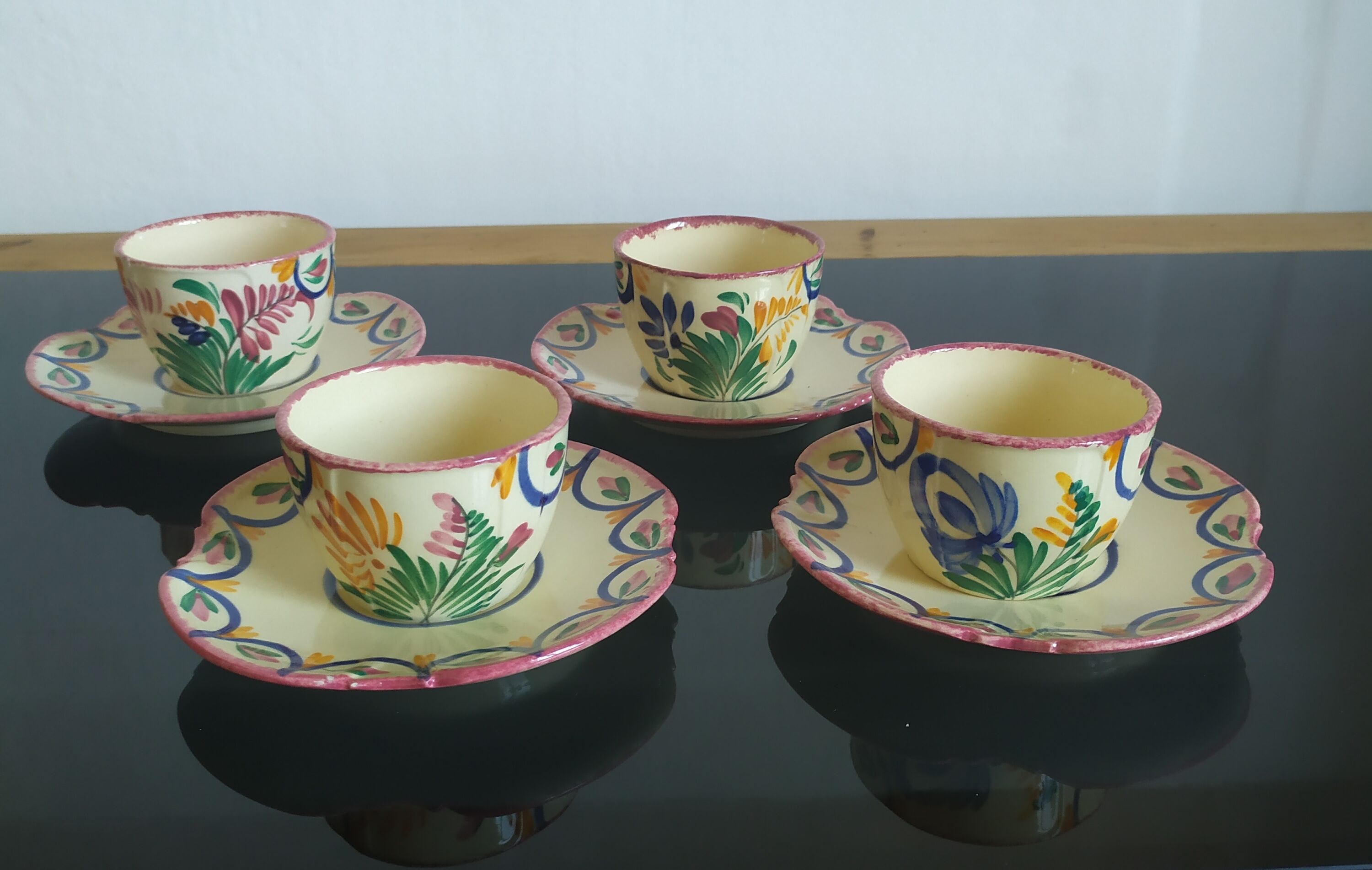 4 cups and saucers of Henriot earthenware