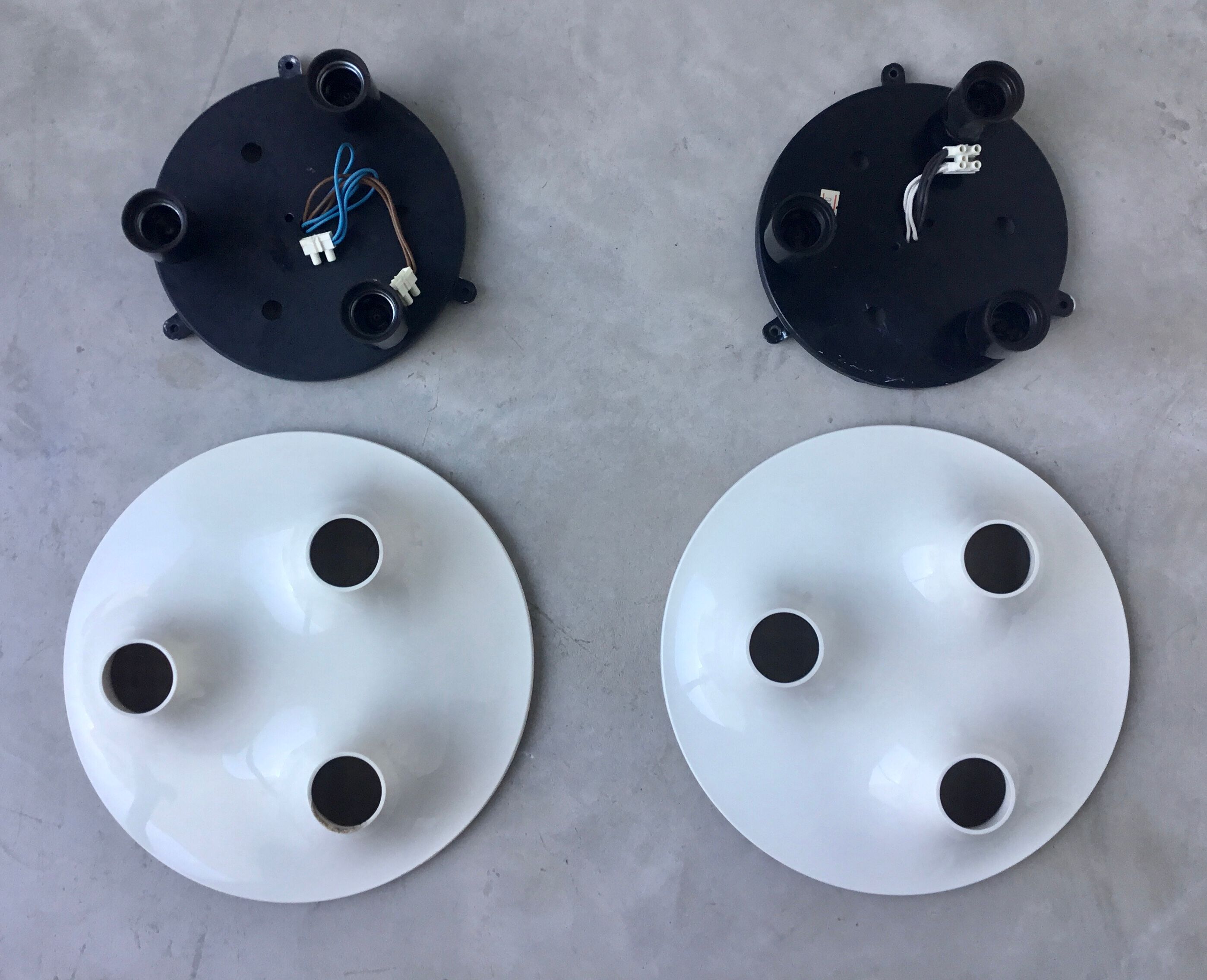 Paire d’appliques Triteti par Vico Magistretti pour Artemide - design Italie 1960
