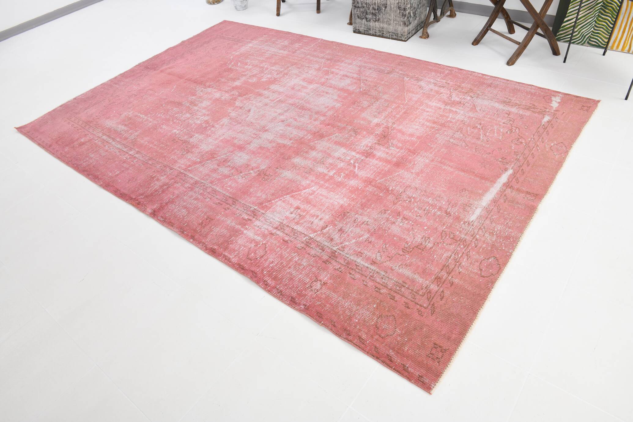 7x10 Blush Pink Vintage Rug, 216x304Cm
