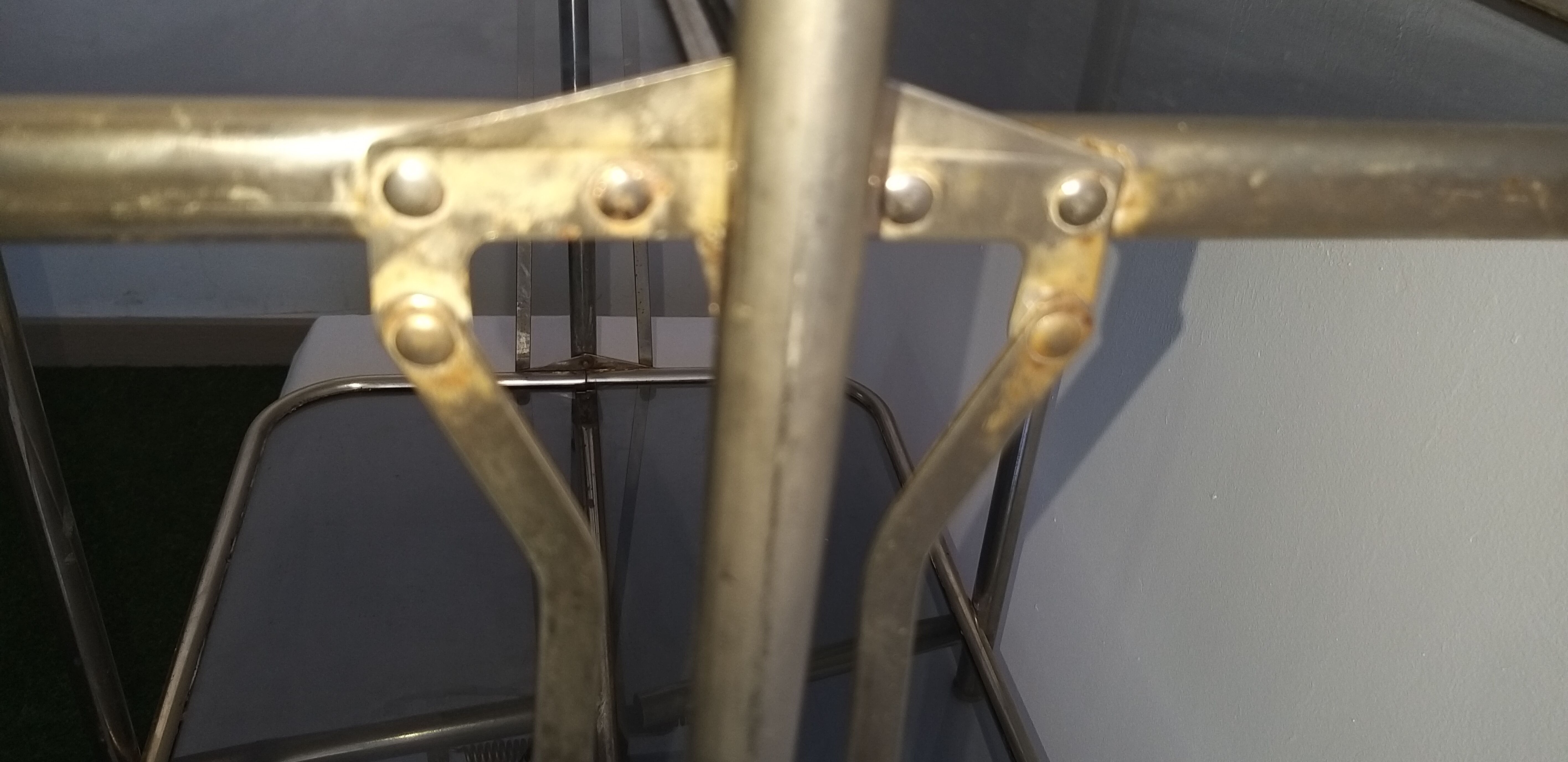 Iron and glass decserte years 70 portable