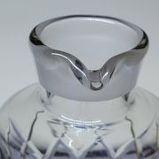 Carafe vintage en verre taillé