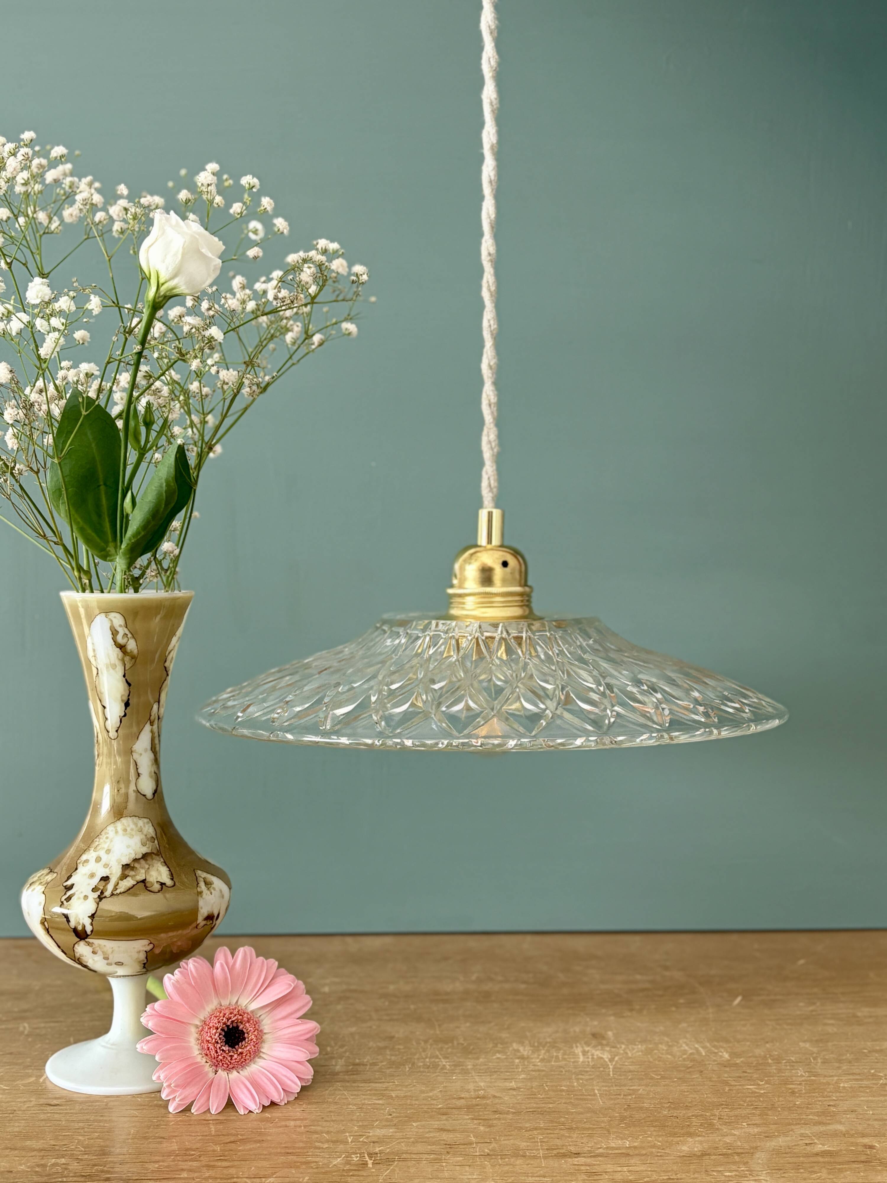 Suspension abat-jour vintage en verre moulé - collection vaisselle -