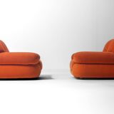 Pair of suède 'Sapporo' lounge chairs by Mobil Girgi, Italy 1970s