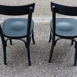 Set of 2 vintage bistro chairs