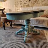 Violin table