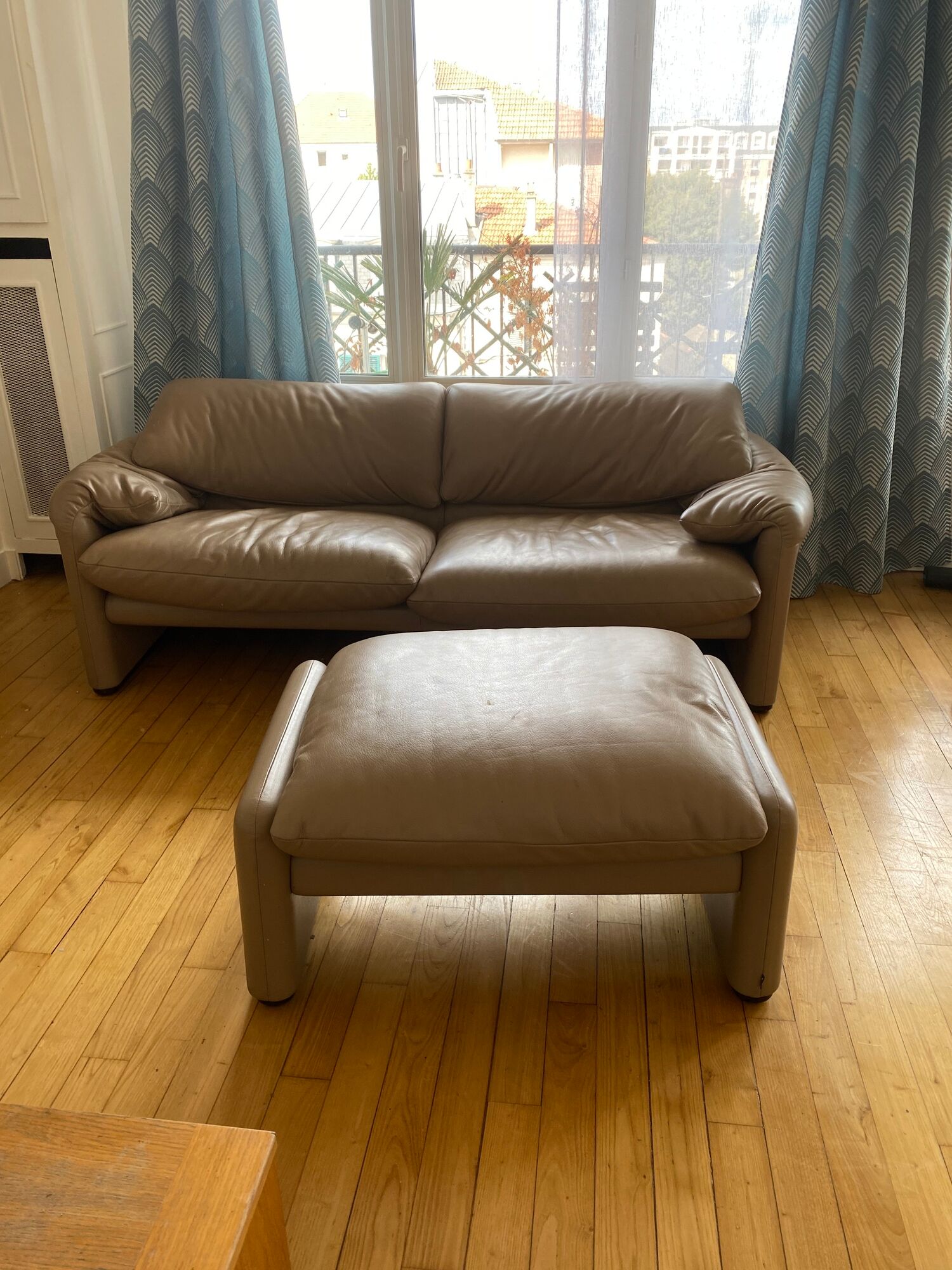 Set sofa and pouf Maralunga Vico Magistretti Cassina 2012