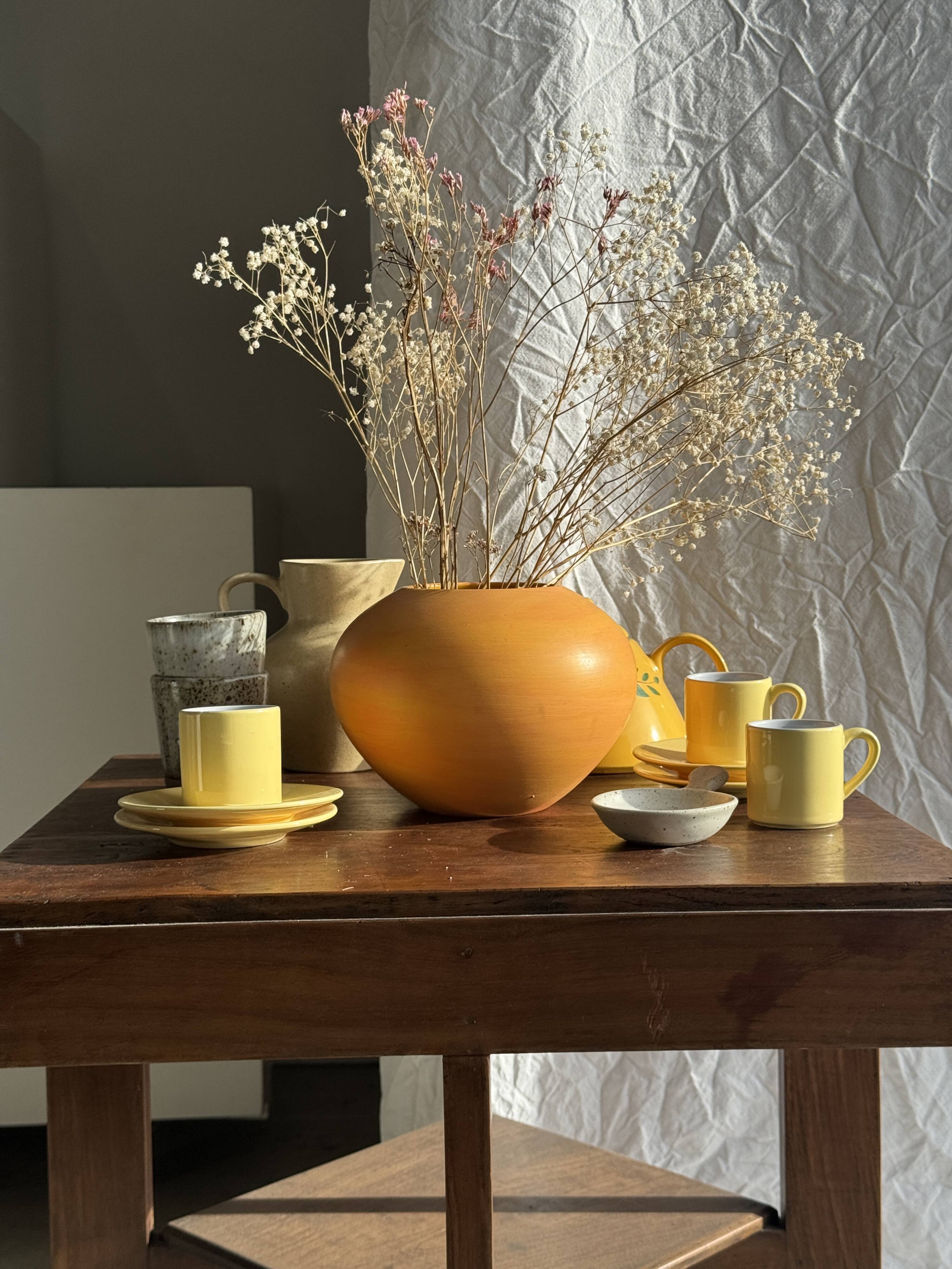 Orange ball vase from the 90s, H15 D20