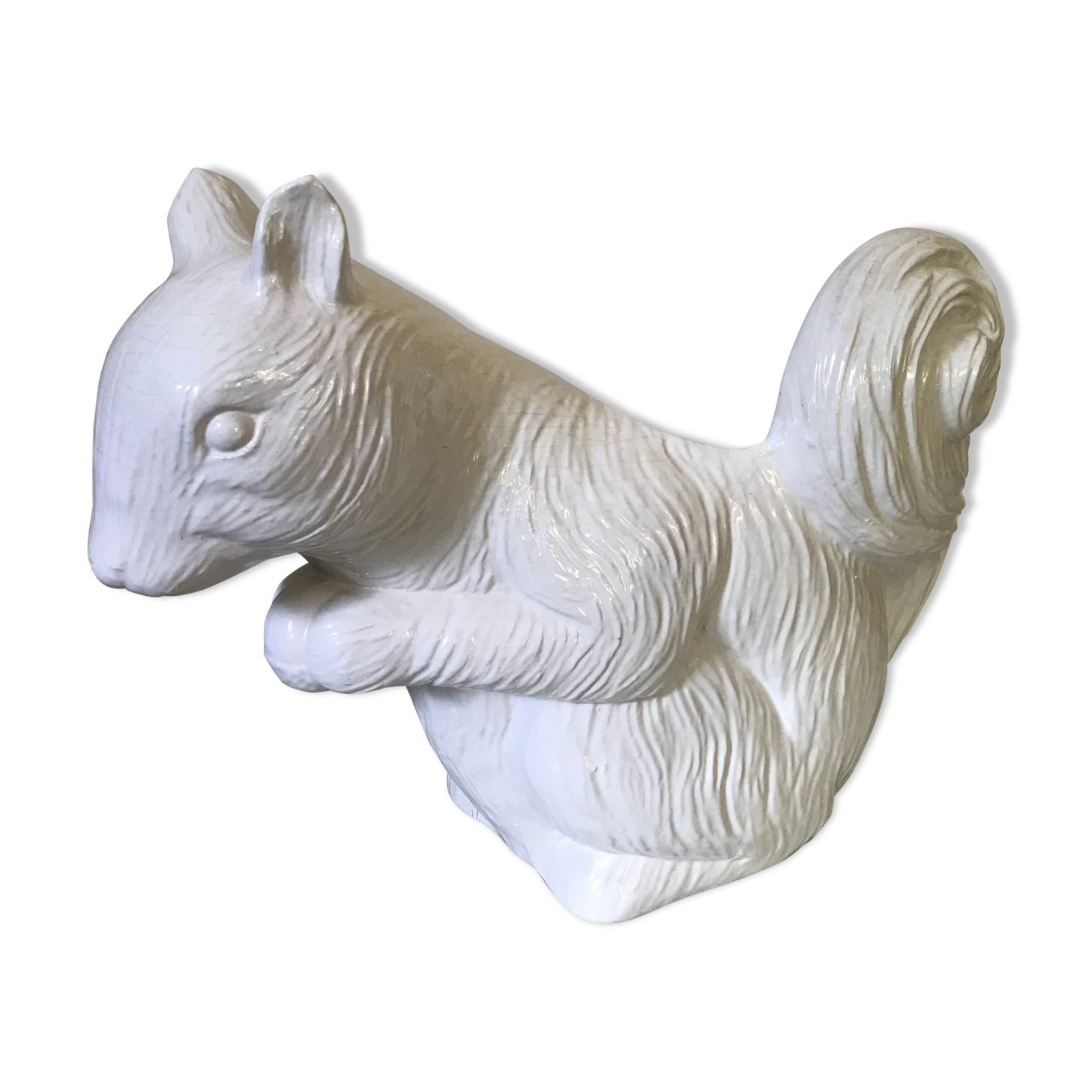 Cracked ceramic zoomorphic pot cache