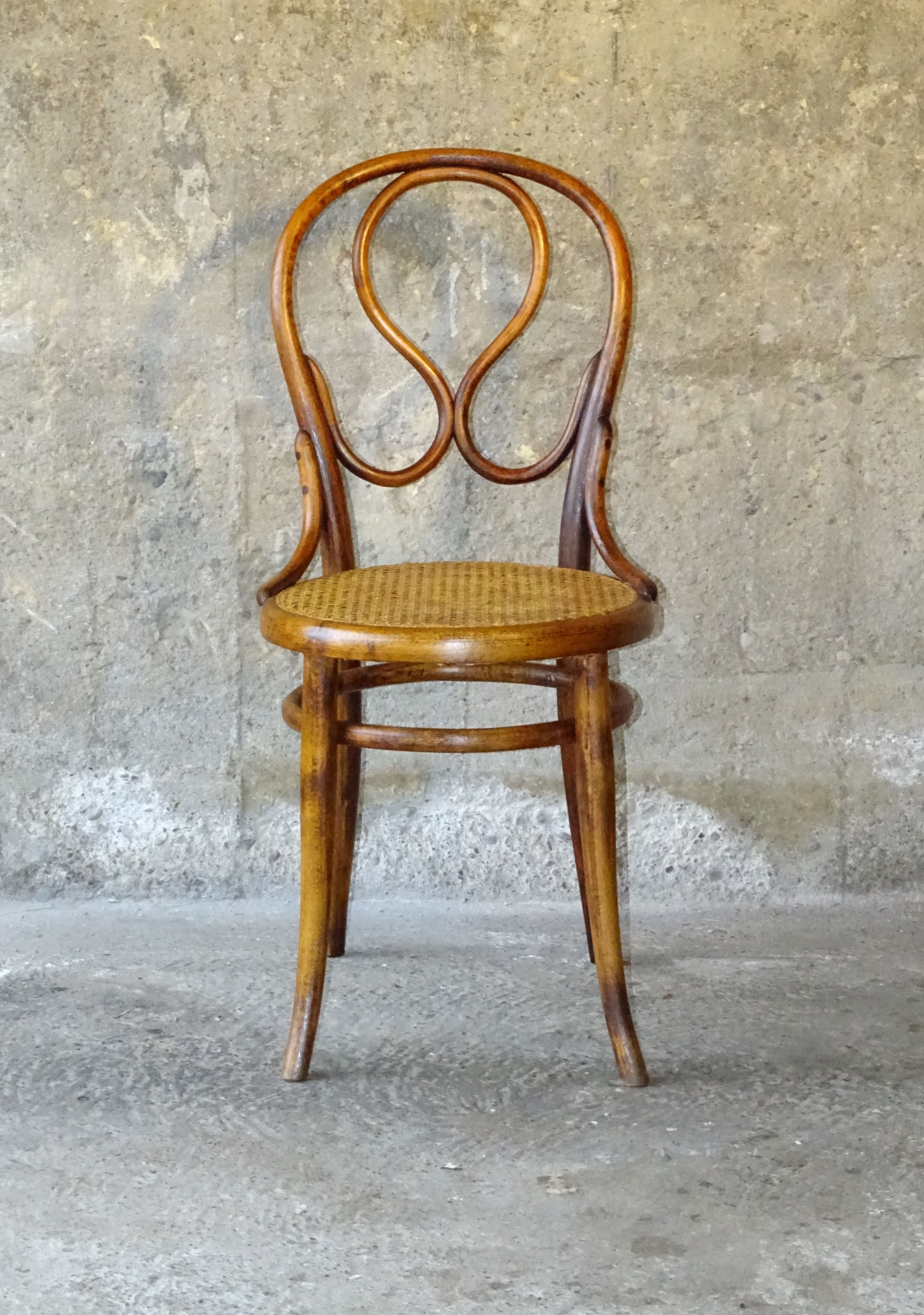 Thonet chair No. 20, label 1875